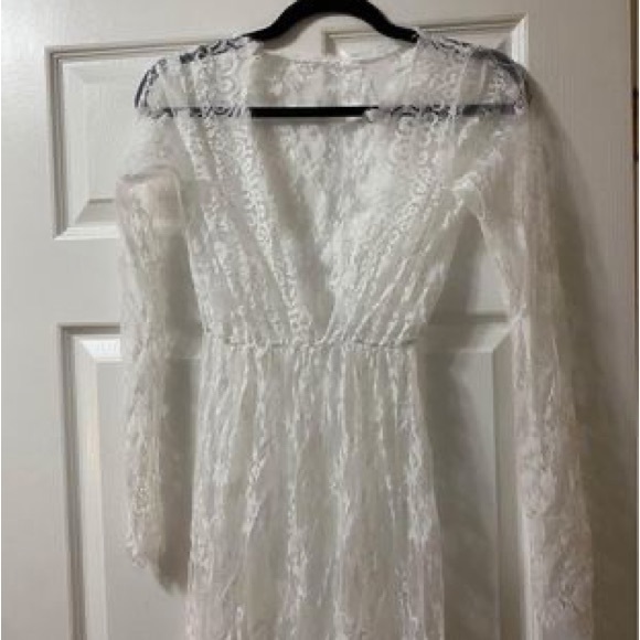 Lace Sheer Robe - Picture 3 of 8